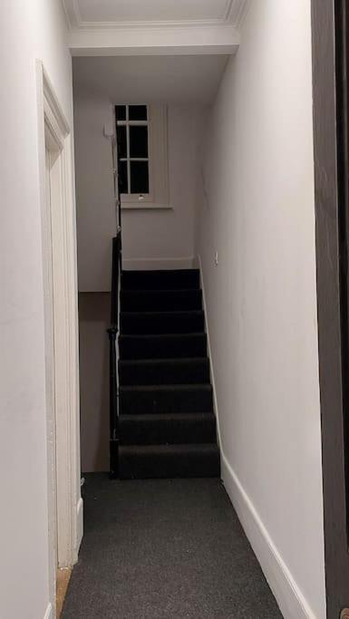 Harry Potter 9 3/4 Flat Διαμέρισμα Λονδίνο Εξωτερικό φωτογραφία